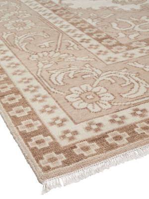 Simone Rug In Caramel