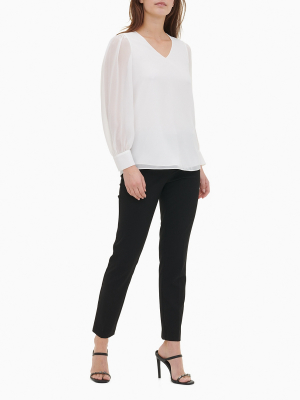 Solid V-neck Chiffon Pleated Long Sleeve Top