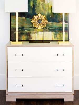 Whitney 3 Drawer Chest In Matte White Lacquerquer