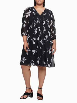 Plus Size Floral Chiffon 3/4 Sleeve Shift Dress