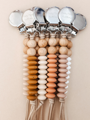 River Petite Silicone Pacifier Clip - Speckled Taupe