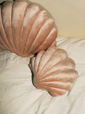 Small Coral Velvet Shell Pillow