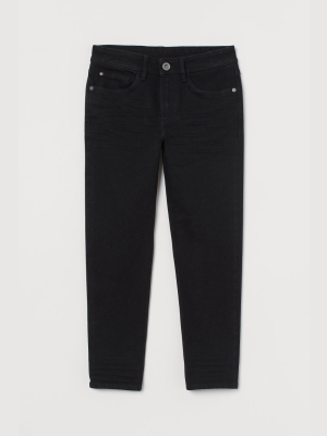 Relaxed Tapered Fit Jeans