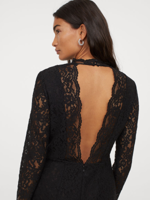 Scallop-edged Lace Dress