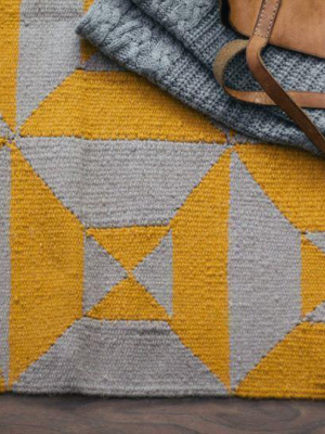 Kiliim Grey Yellow Arrows Rug