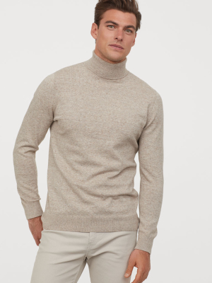 Fine-knit Turtleneck Sweater