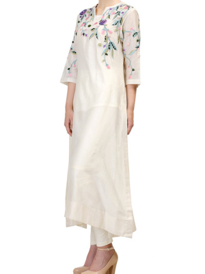 Shoulder Embroidered Kurta