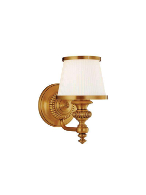 Milton 1 Light Bath Bracket Flemish Brass