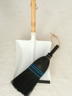 Dustpan