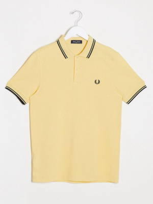 Fred Perry Twin Tipped Polo In Yellow