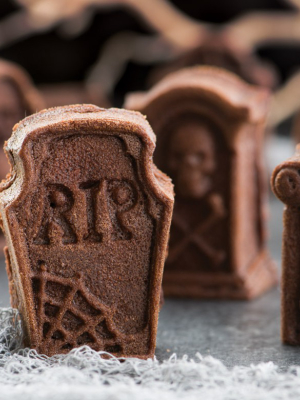 Nordic Ware Tombstone Cakeletes