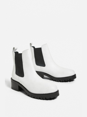 Uo Zoe Chelsea Boot