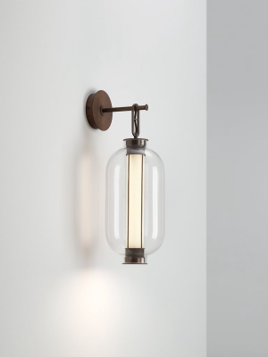 Bai A Ba Ba Wall Lamp