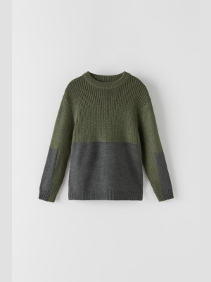 Textured Colorblock Sweater