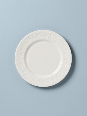 Opal Innocence Carved™ Dinner Plate