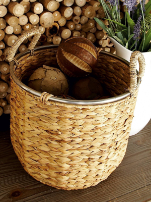 Olivia & May Set Of 2 12"x16" Coastal Round Seagrass Baskets With Handles