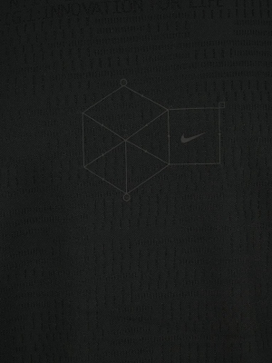 Nike Sportswear Tech Pack T-shirt