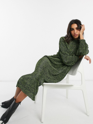 Asos Design Plisse Midi Dress With Balloon Sleeves In Green Spot