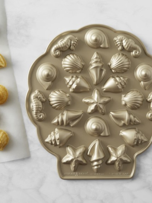 Nordic Ware Seashell Cakelet Plaque
