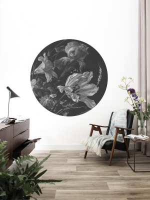 Small Wallpaper Circle In Golden Age Flowers 010 By Kek Amsterdam