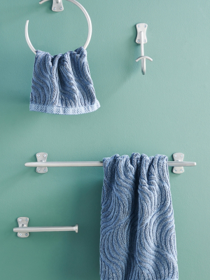 Streamline Towel Bar