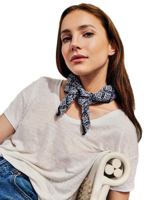 White + Warren Neo Jacquard Neckerchief