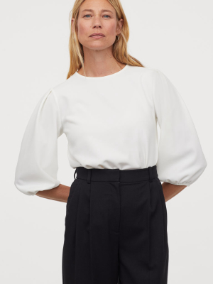 Puff-sleeved Top