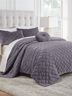 Modern Living Addison Velvet Quilt Set