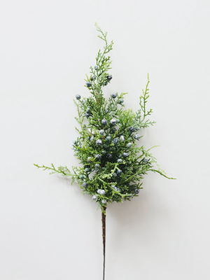 Faux Juniper Spray With Berries - 18"
