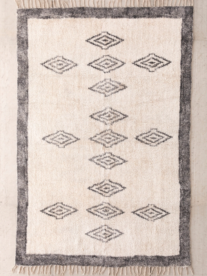 Haysley Diamond Tufted Rug