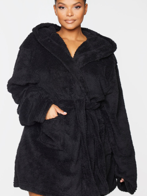 Prettylittlething Plus Black Fluffy Dressing Gown