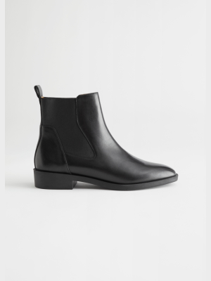 Almond Toe Leather Chelsea Boots