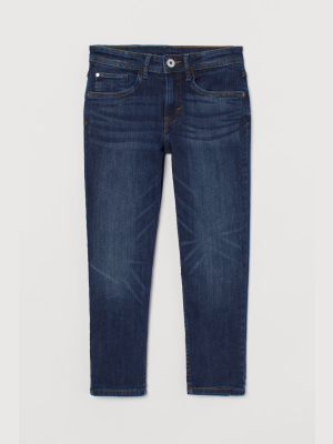 Relaxed Tapered Fit Jeans