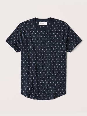 Curved Hem Pattern Tee