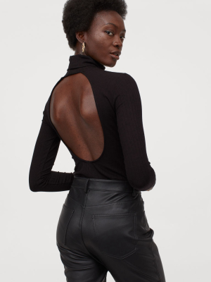 Open-backed Top