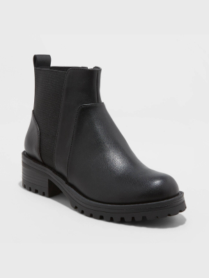 Women's Danton Chelsea Boots - Universal Thread™