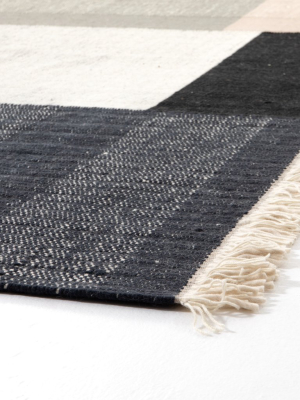 Bran Rug In Black & Cream