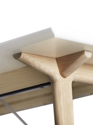 T7 Extendable Table