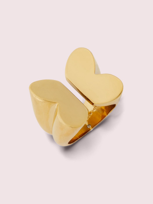 In A Flutter Statement Ring