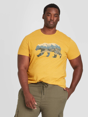 Men's Big & Tall Standard Fit Graphic T-shirt - Goodfellow & Co™