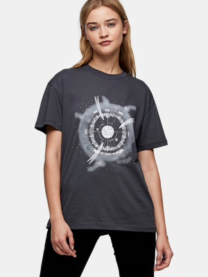 Gray Out Of World T-shirt