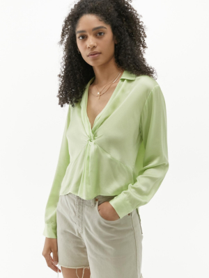 Uo Miley Twist Front Blouse