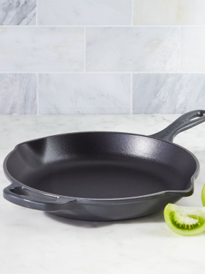 Le Creuset ® Signature 1.75-qt. Graphite Grey 10" Skillet