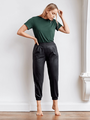 Comfortable, Elastic-Waist Pants You Can Wear to Work