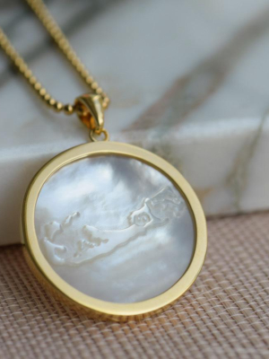 Bermuda Island Mother Of Pearl Pendant