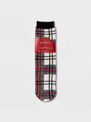 Women's Holiday Plaid Cozy Crew Socks With Gift Card Holder - Wondershop™ White 4-10