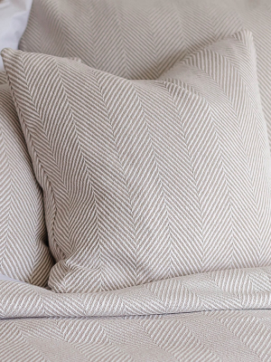 Elisabeth York Tabor Bedding