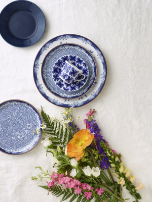 Ostindia Floris Plate In Various Sizes Design By Anna Lerinder X Caroline Slotte For Iittala