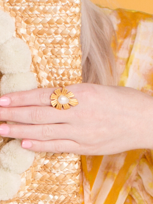 Behold Bold Statement Ring - Pearl