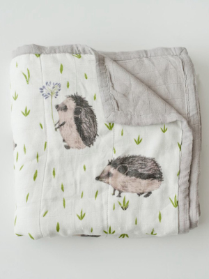 Original Deluxe Muslin Quilt - Hedgehog